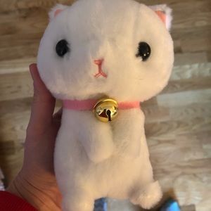 Small White Cat Plushy From Toreba